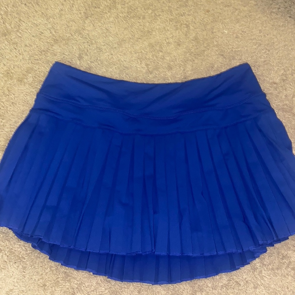 gold hinge skirt